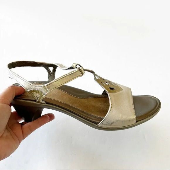 NAOT Metallic Leather‎ Sandals Size 40 Israel Summer Sheen Dance Formal Dressy - Picture 2 of 10